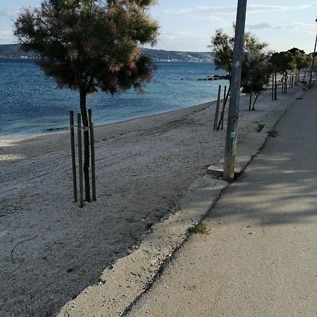 Apartman Jezidzic Kaštela Rum bild