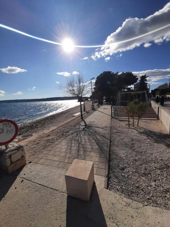 Apartman Jezidzic Kaštela Exteriör bild
