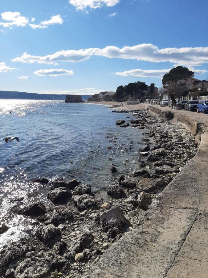 Apartman Jezidzic Kaštela Exteriör bild